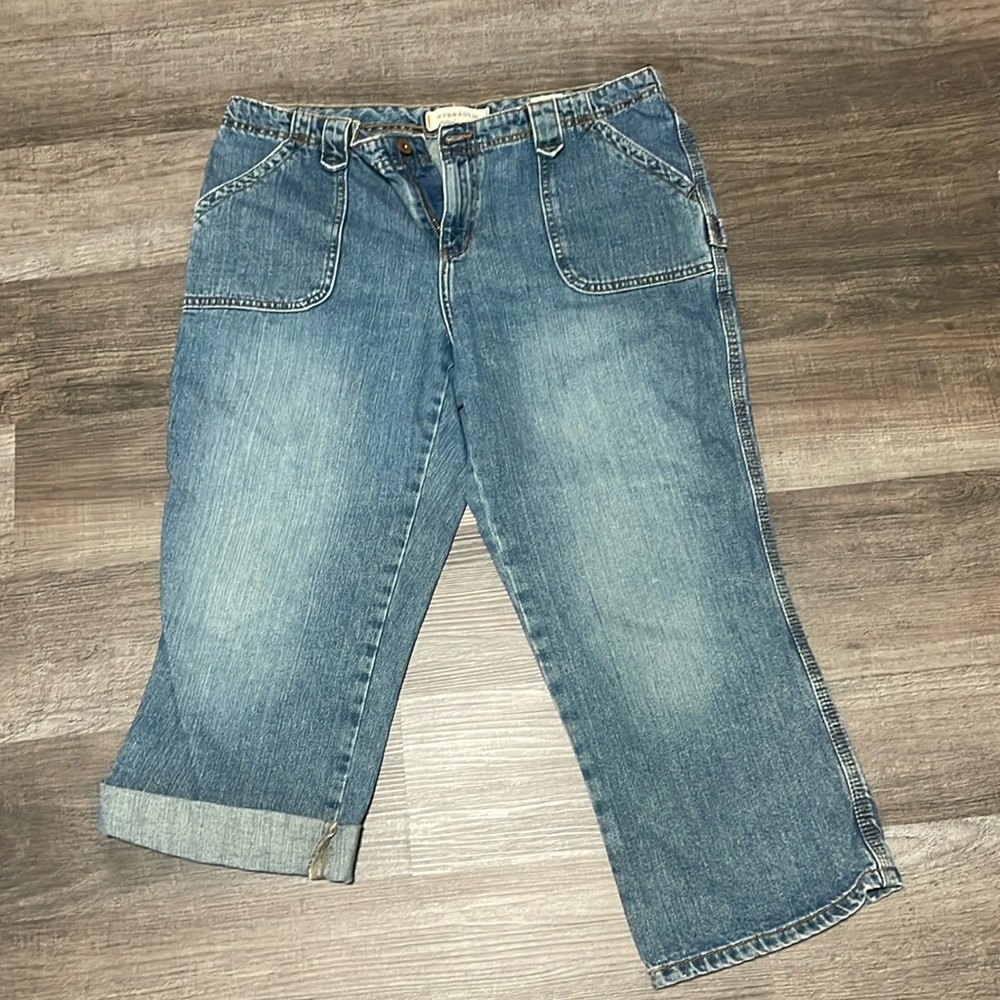 Hydraulic denim capris